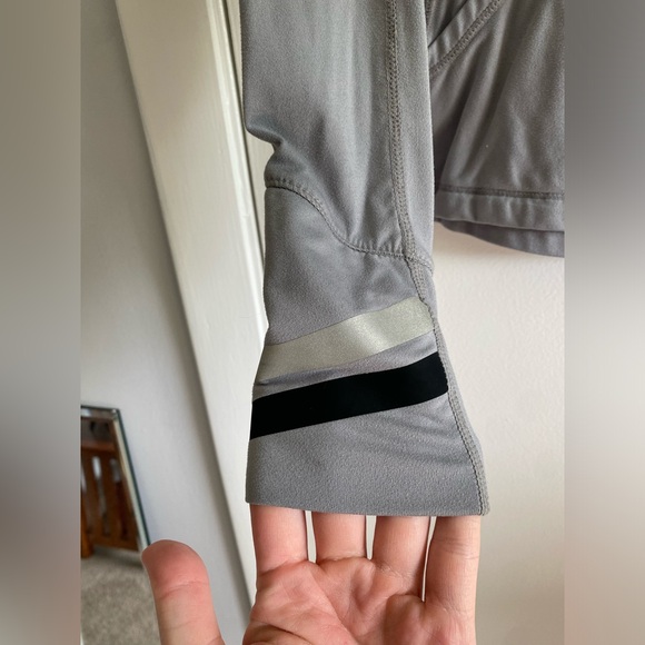 Flag Nor Fail Running Jacket - Picture 3 of 7